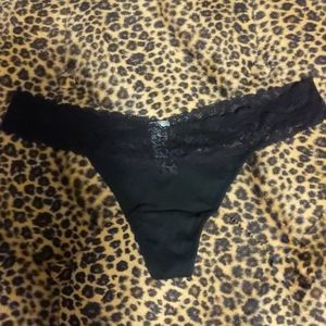 NWOT Aerie Brand Thong Panties Medium